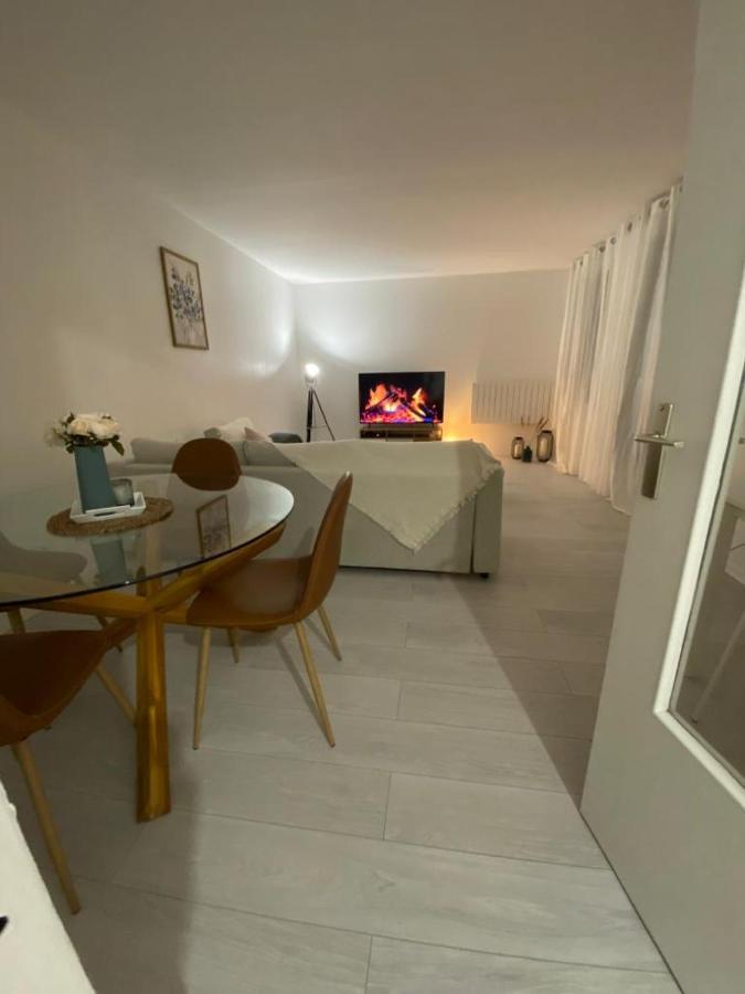 Appartement Chaville Exteriör bild